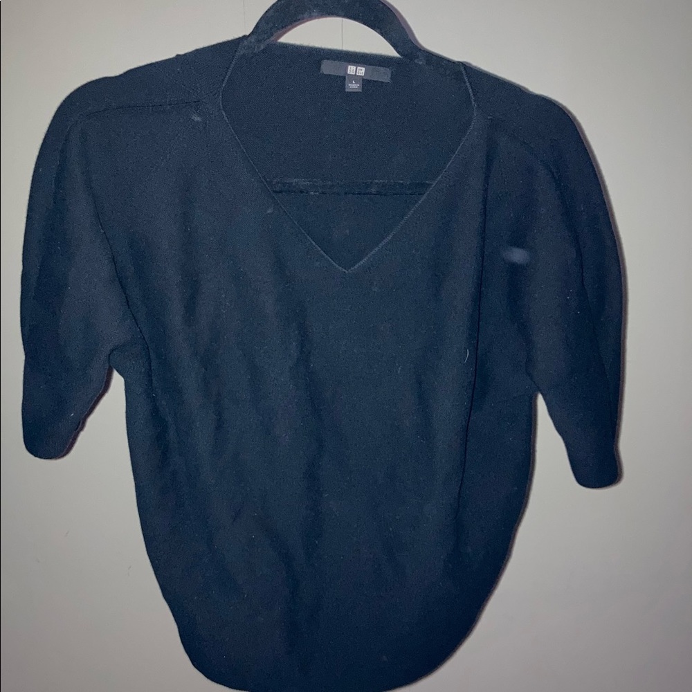 Black Uniqlo Sweater